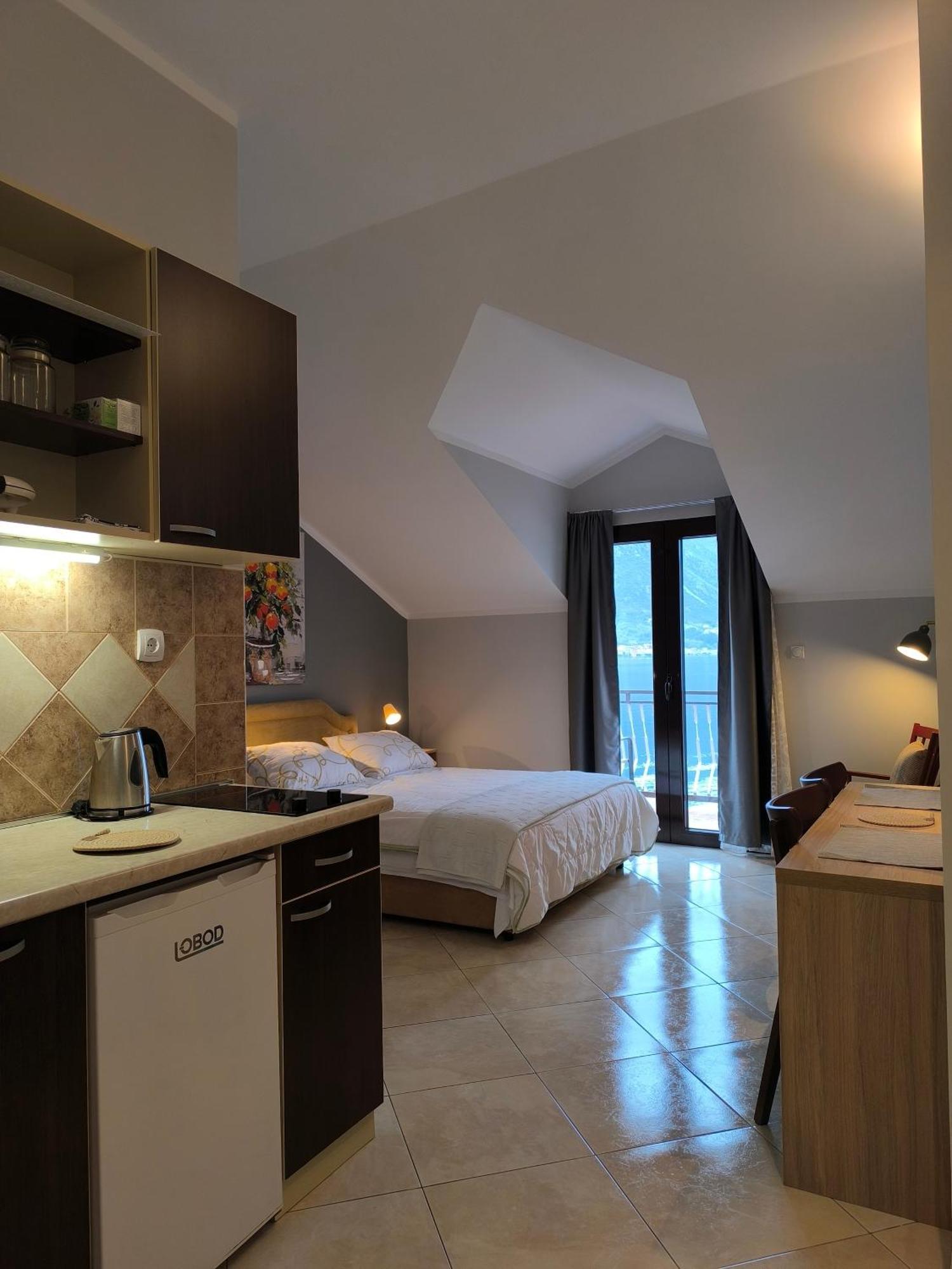 Apartments Djurovic Kotor Eksteriør billede